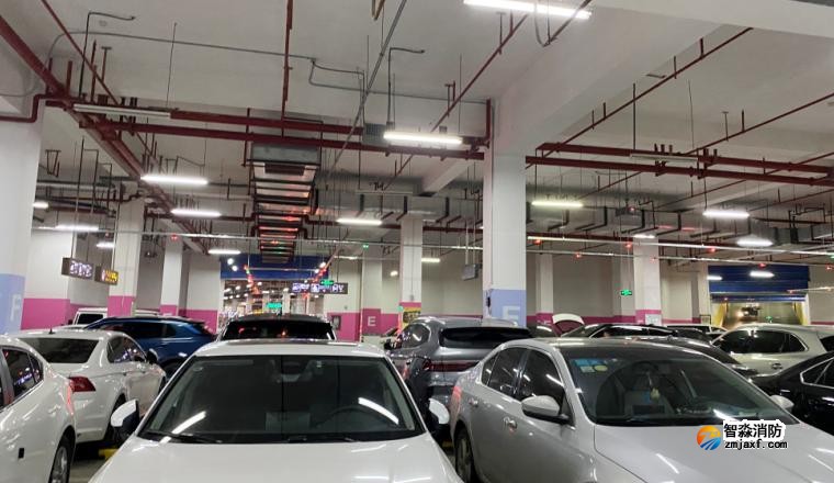 地下車庫應(yīng)急照明與疏散指示燈具 地下車庫應(yīng)急照明與疏散指示燈具